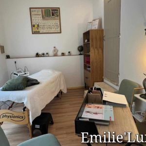 emilie luxo photo 4